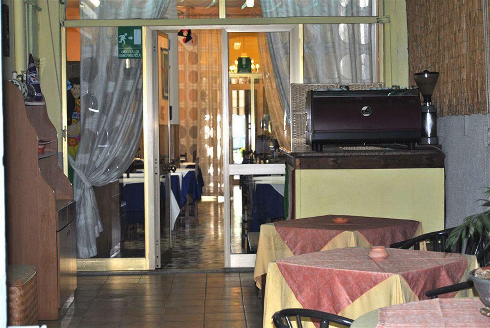 Hotel Stella Del Mare เวียเรจโจ ภายนอก รูปภาพ
